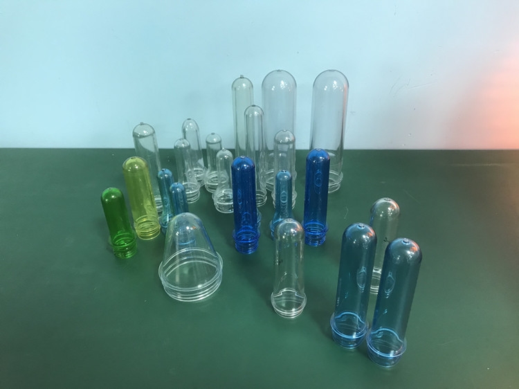 Polariscope Helps to Observe Common Defects Inside Preforms